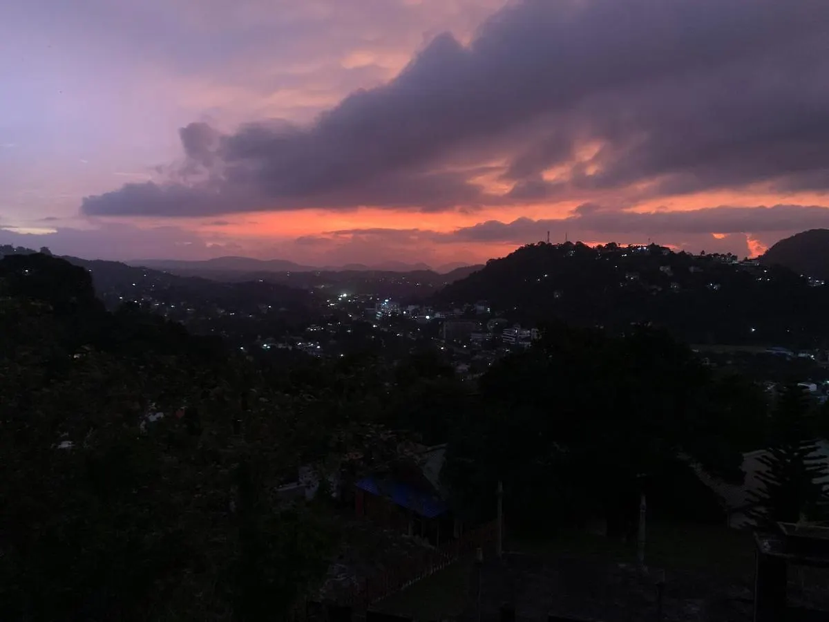 Kandy Villa City Panorama - Luxurious 5 Star Location 0*,