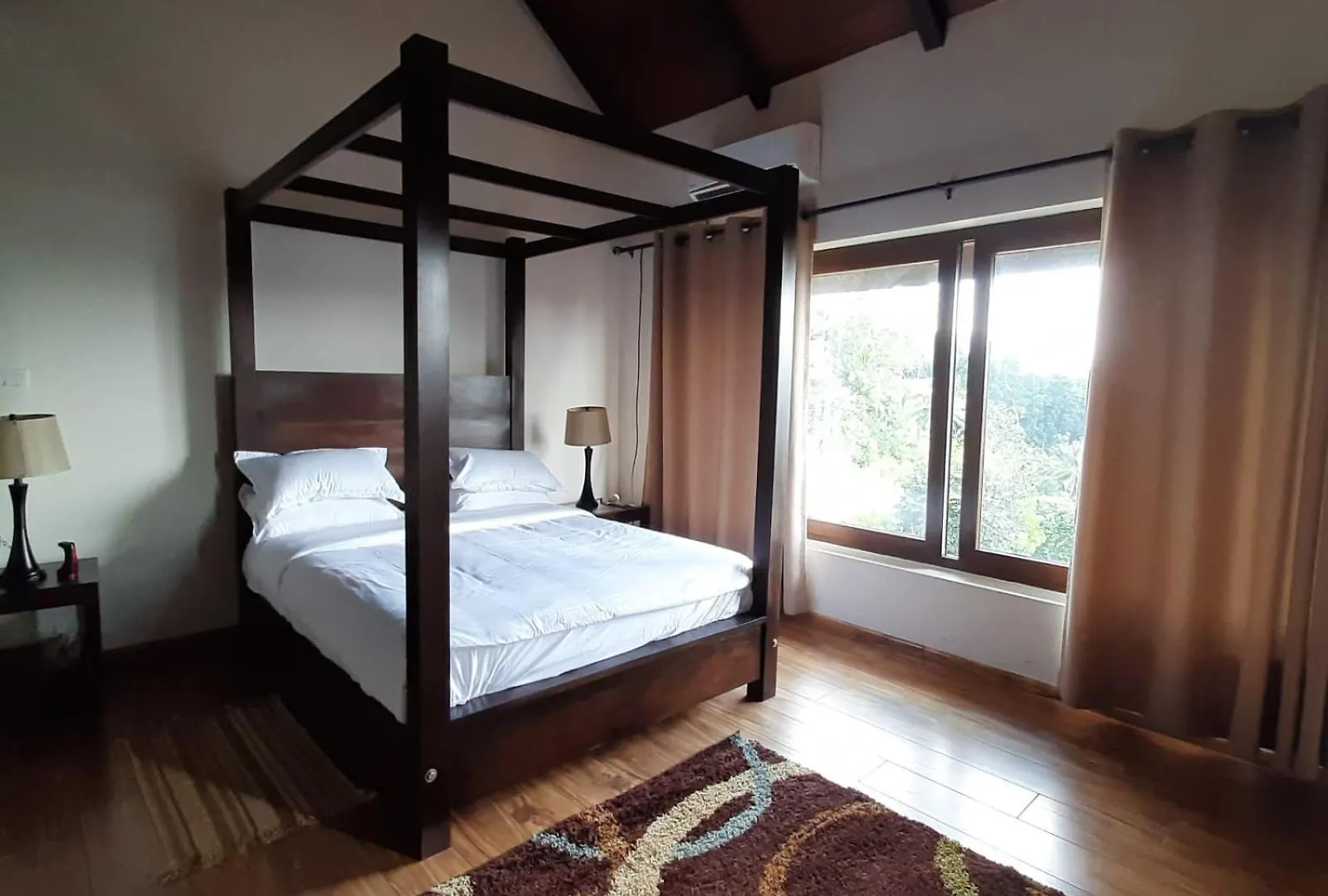 Kandy Villa City Panorama - Luxurious 5 Star Location Sri Lanka